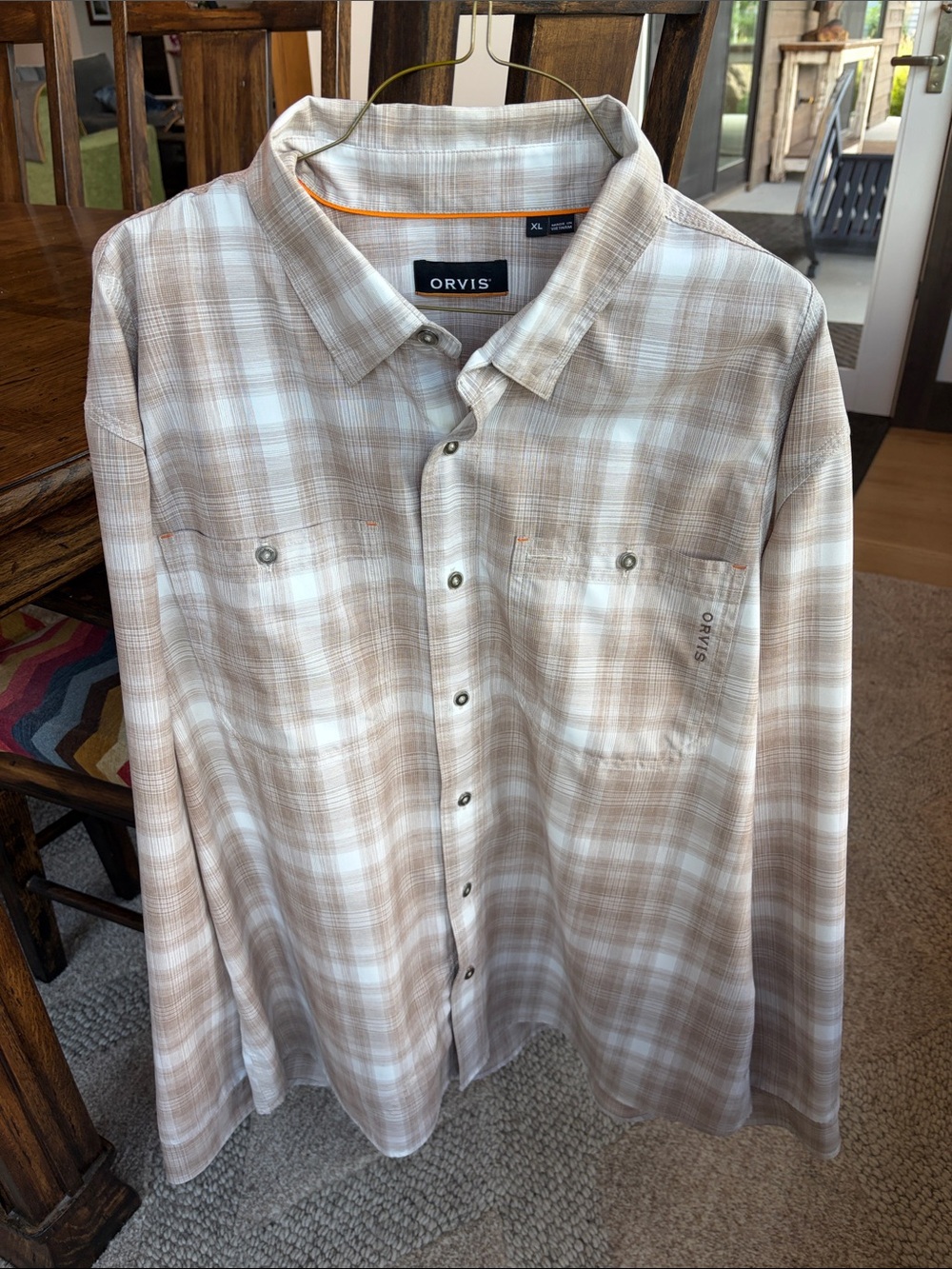 Orvis Men's Light Beige Plaid Button-Down Shirt XL never worn